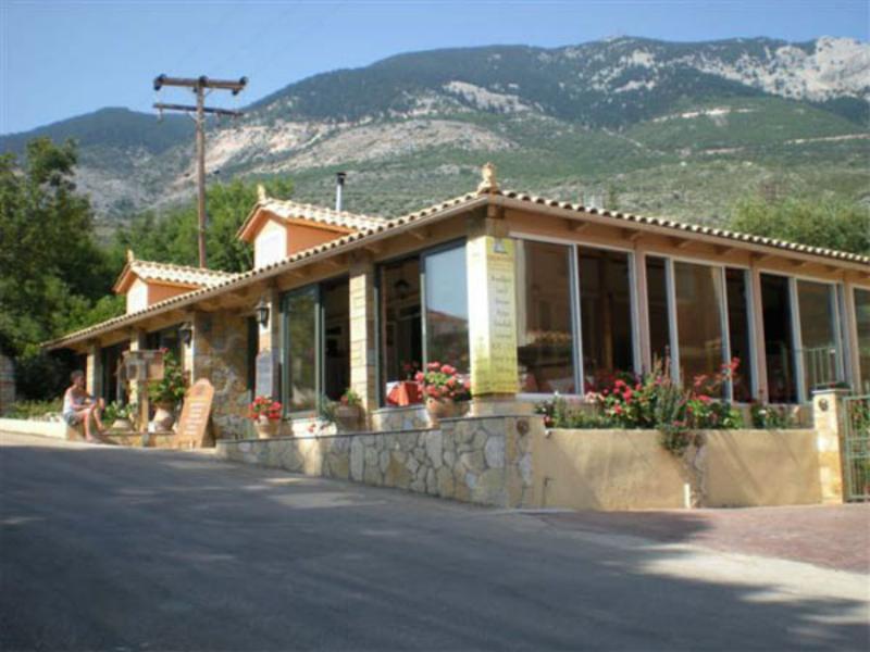 Liocharis Apartments 로우드하타 외부 사진