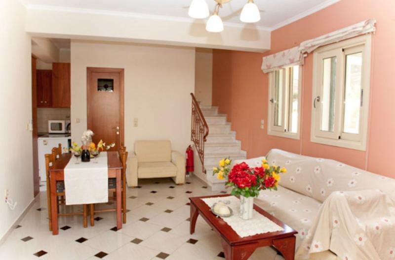 Liocharis Apartments 로우드하타 외부 사진