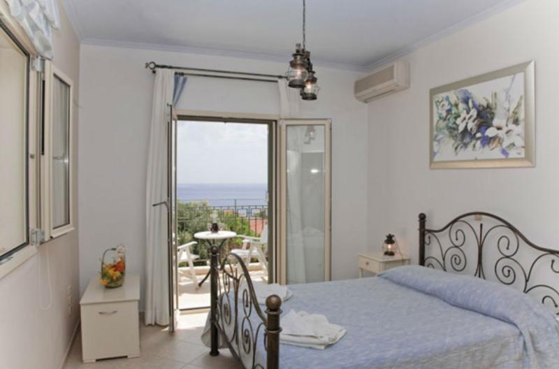 Liocharis Apartments 로우드하타 외부 사진